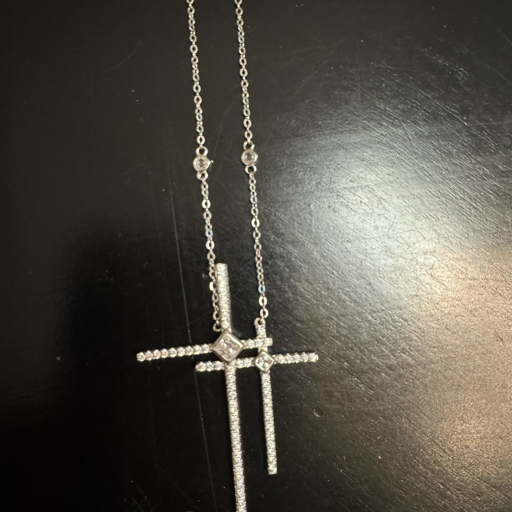 Elegant Silver Double Cross Pendant Necklace